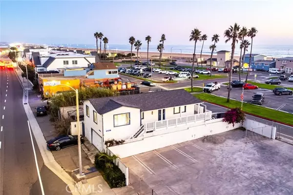 17165 Pacific Coast Hwy, Sunset Beach, CA 90742