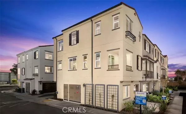 11464 Artesia Blvd, Artesia, CA 90701