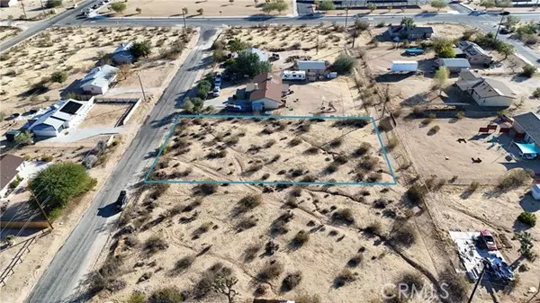 Joshua Tree, CA 92252,4838 Avenida La Mirada