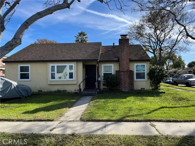 Norwalk, CA 90650,11328 Crestbrook Street