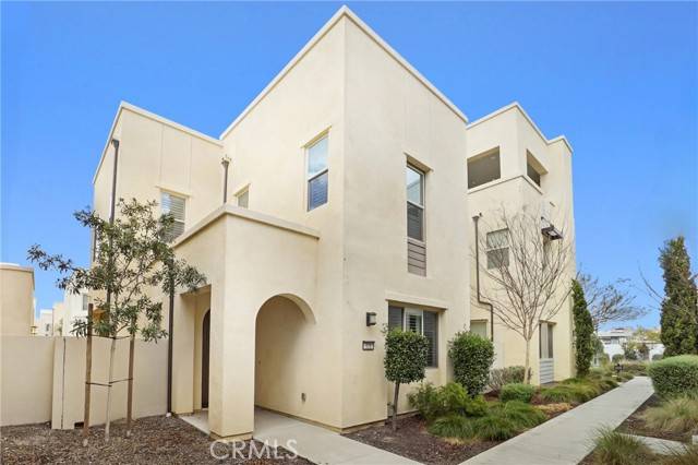 121 Stellar, Irvine, CA 92618