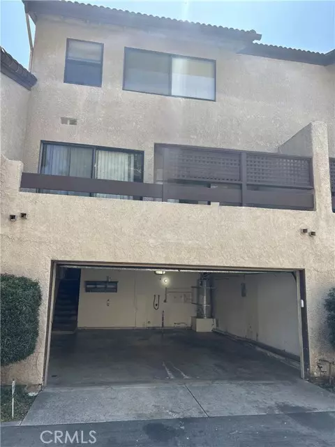 Pomona, CA 91766,18 Rock Cliff Place