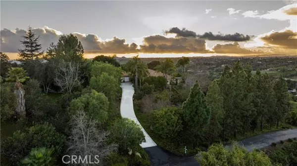 Fallbrook, CA 92028,3861 PEONY DRIVE