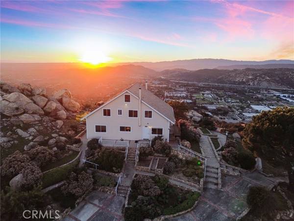 6750 Rainbow Heights Road, Fallbrook, CA 92028