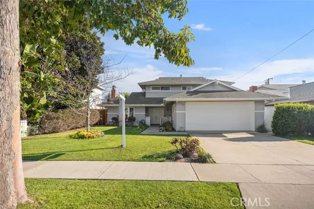 967 Paularino Avenue, Costa Mesa, CA 92626