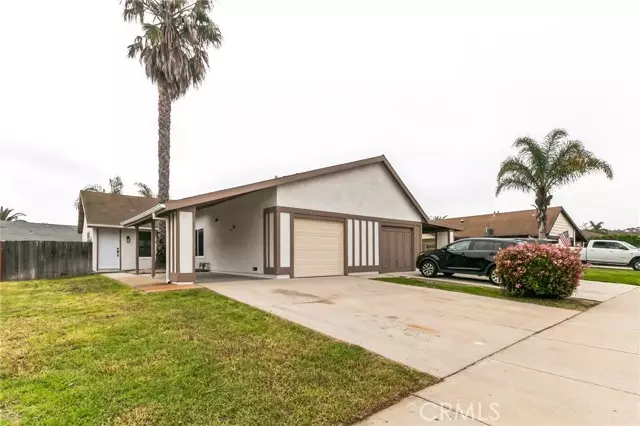 66 Baroda Drive, Camarillo, CA 93012