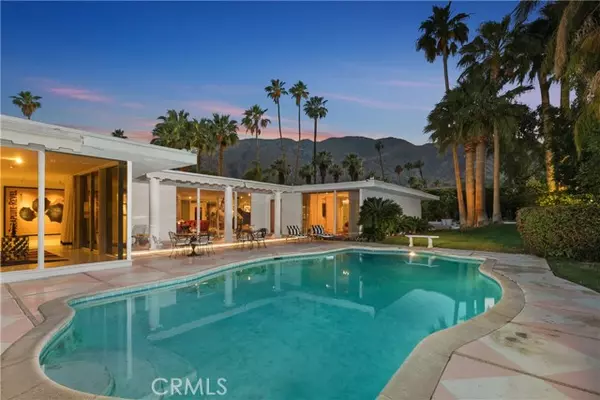 Palm Springs, CA 92262,466 Camino Sur