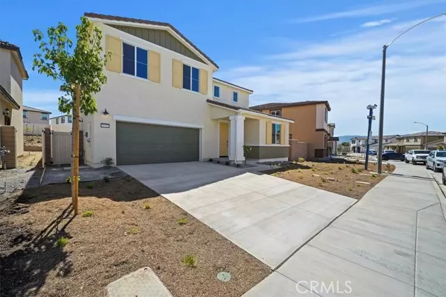 19322 Bigfork Road, Lake Elsinore, CA 92532