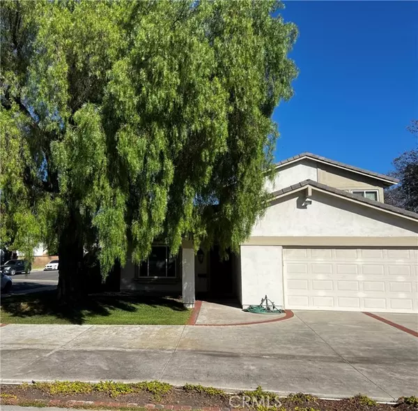 Irvine, CA 92606,3832 Faulkner Court