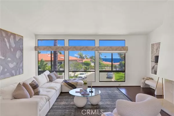 Rancho Palos Verdes, CA 90275,32701 Via Palacio