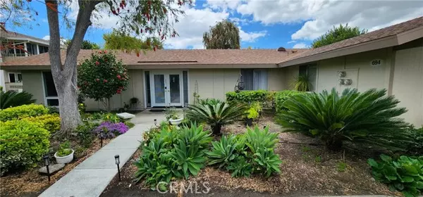 Laguna Woods, CA 92637,694 Avenida Sevilla #C