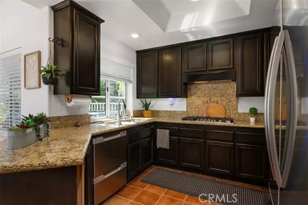 Laguna Hills, CA 92679,11 Avenida La Promesa