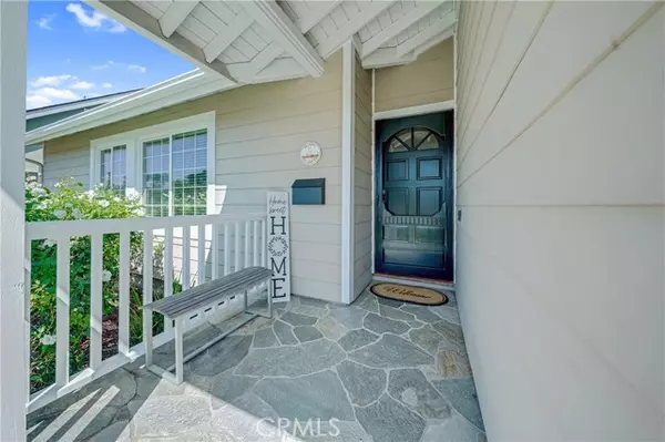 Huntington Beach, CA 92649,17307 Apel Lane