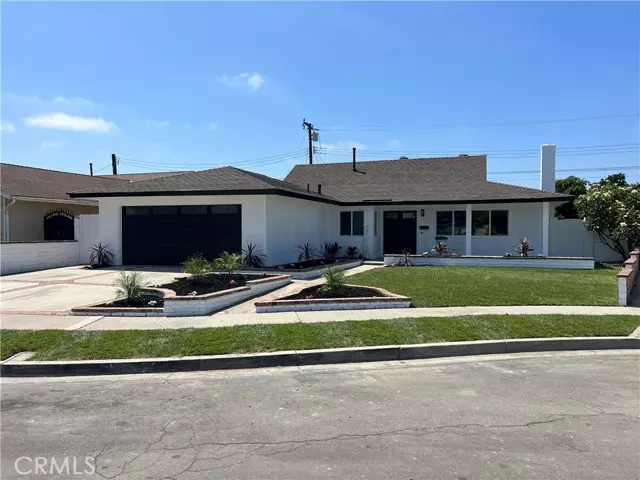 Huntington Beach, CA 92647,15631 Plymouth Lane