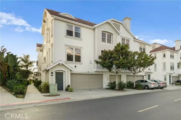 815 Harbor Cliff Way #238, Oceanside, CA 92054