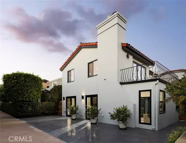 Newport Beach, CA 92663,231 Via Firenze