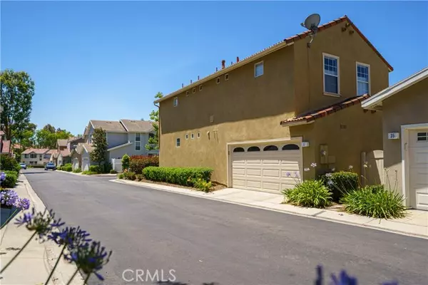 Rancho Santa Margarita, CA 92688,37 Paseo Vespertino