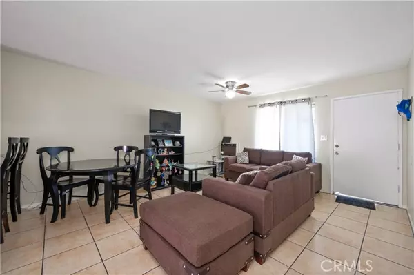 Santa Ana, CA 92704,2500 S Salta Street #2