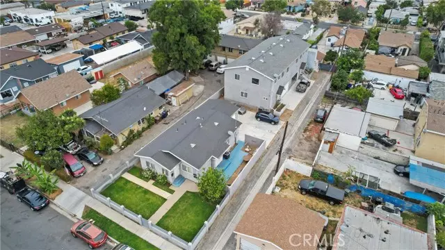 1213 W 93rd Street, Los Angeles, CA 90044