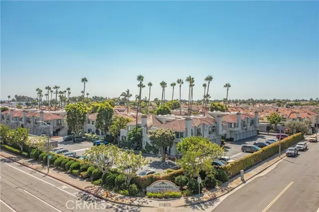 Huntington Beach, CA 92649,4772 Tiara Drive #203