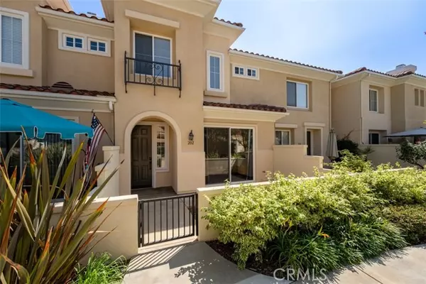 202 Via Vicini, Rancho Santa Margarita, CA 92688