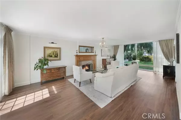 4162 Pierson Drive, Huntington Beach, CA 92649