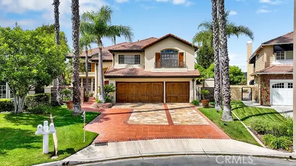 Laguna Hills, CA 92679,3 Whitehollow