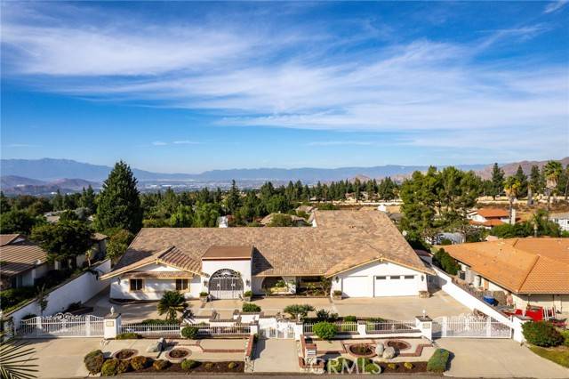 Riverside, CA 92506,1233 Coronet Drive