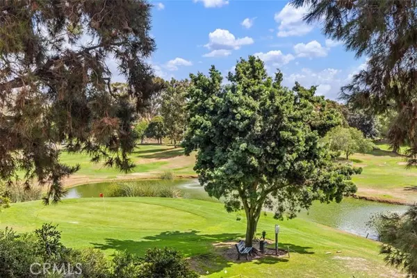 5510 Paseo Del Lago W #1H, Laguna Woods, CA 92637