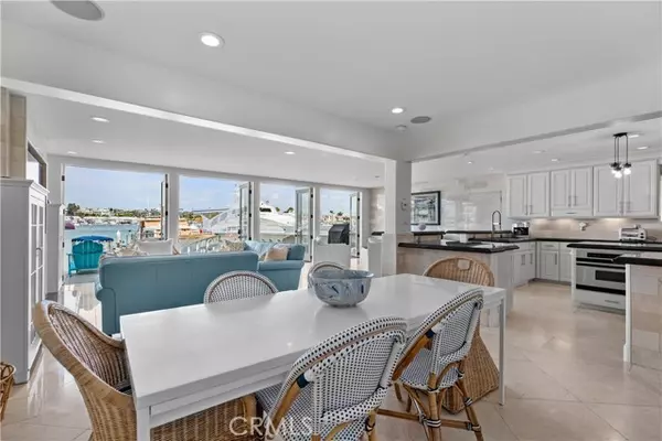 Newport Beach, CA 92663,3322 Via Lido