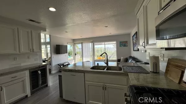 Laguna Niguel, CA 92677,22 Andorra