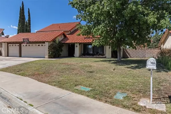 43429 Vista Circle Drive, Lancaster, CA 93536