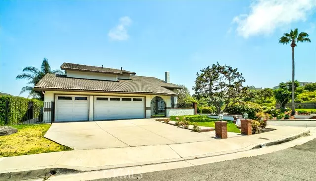 San Clemente, CA 92673,502 Via Juarez