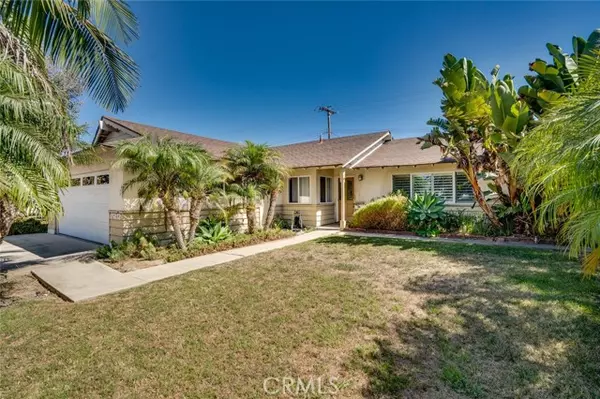 Huntington Beach, CA 92647,15832 Standish Lane