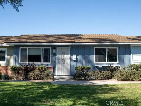 10212 Disney Circle, Huntington Beach, CA 92646