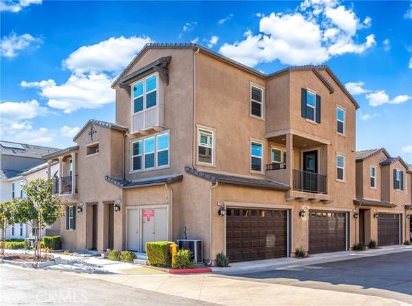 1752 Apricot Tree Place, Upland, CA 91784