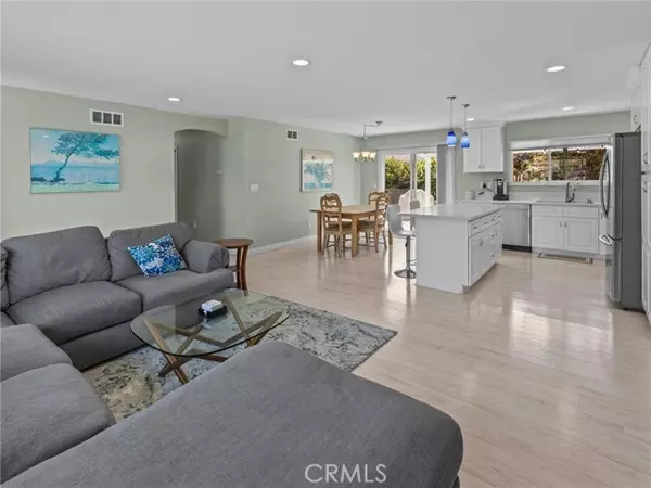 Huntington Beach, CA 92647,15971 Pilgrim Circle