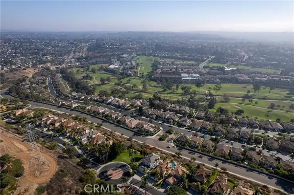 Carlsbad, CA 92009,2841 Torry Court