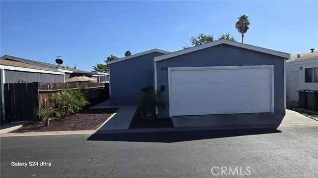 80 E Dawes Street, Perris, CA 92571