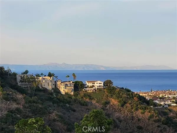 San Clemente, CA 92672,527 Via Presa