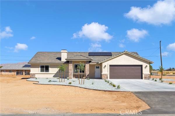 12513 Clallam Road, Apple Valley, CA 92308