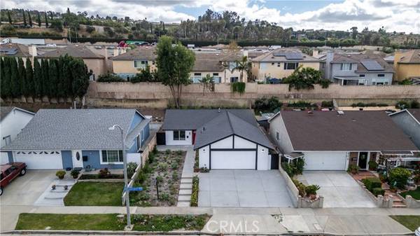 4212 E Addington Drive, Anaheim, CA 92807