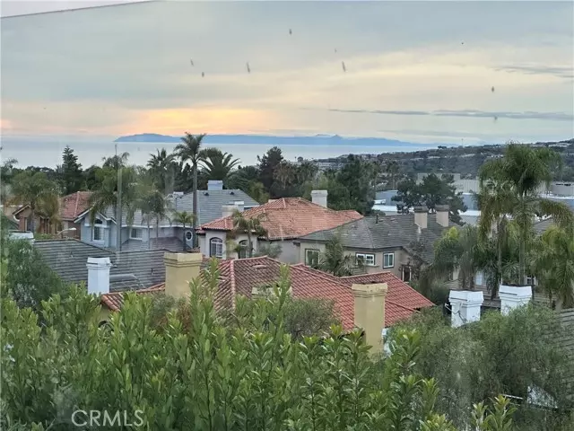 Laguna Niguel, CA 92677,25 Larkfield Lane