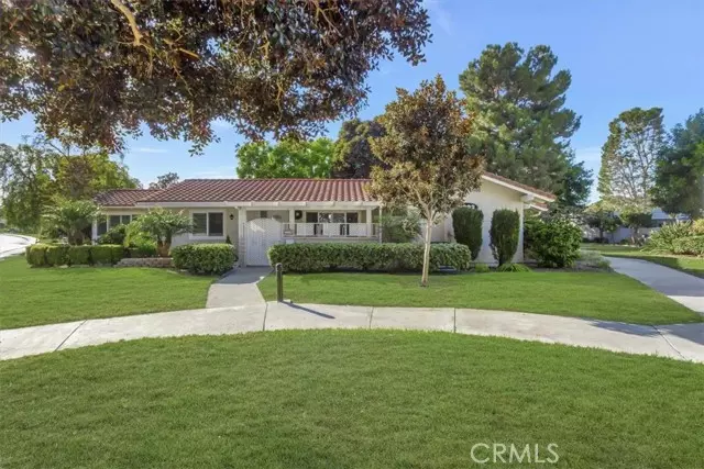 Laguna Woods, CA 92637,2223 Via Puerta #B