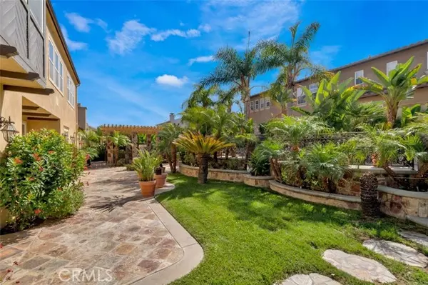 Newport Beach, CA 92660,30 Palazzo