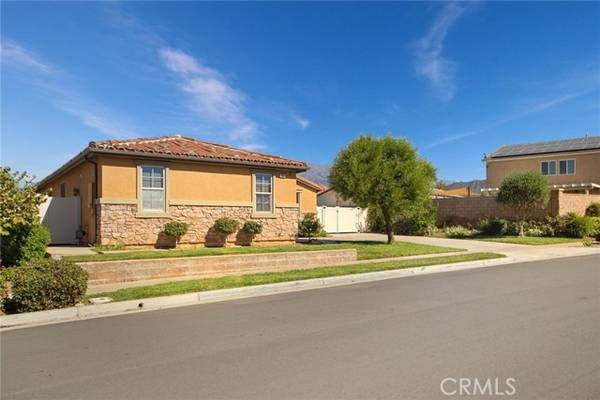 100 Country Club Drive, Calimesa, CA 92320