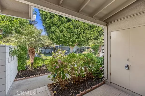 Laguna Woods, CA 92637,253 Calle Aragon #F