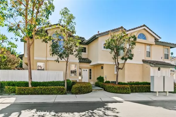 8 Luzern, Mission Viejo, CA 92692