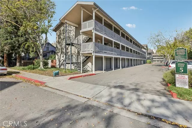 3843 Vineyard Avenue #15B, Pleasanton, CA 94566