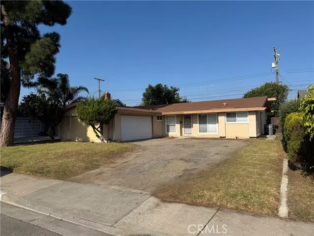 1311 Fuchsia Street, Oxnard, CA 93036